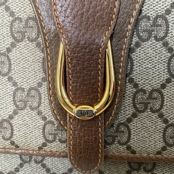 โSOLD โ ๐ Authentic Gucci Bag - Picture 2 of 10
